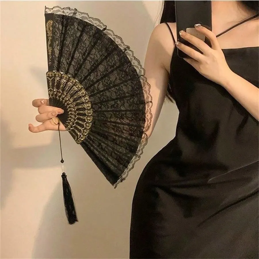 1pc Black And White Classical Chinese Retro Lace Folding Hand Fan For Hanfu Qipao Photoshoot Props, Bridal Props With Tassel