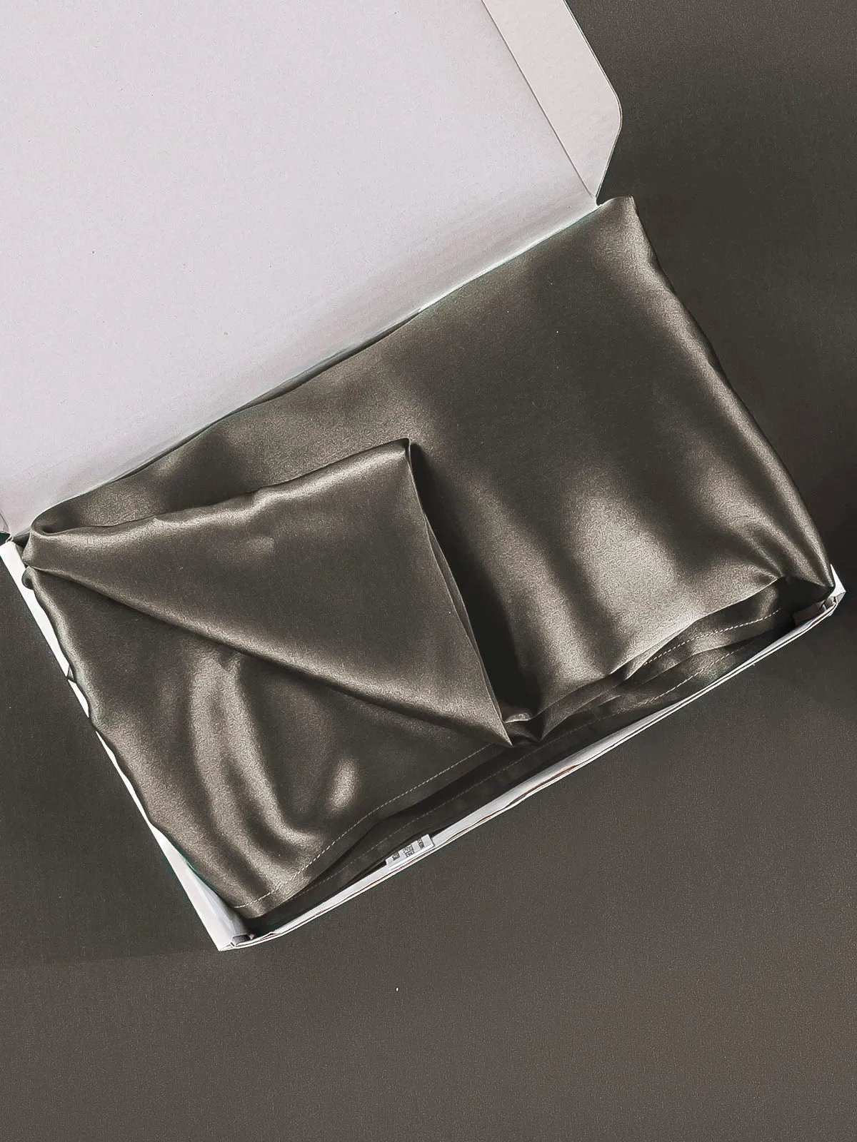 30Momme Luxurious 100% Silk Pillowcase - Envelope