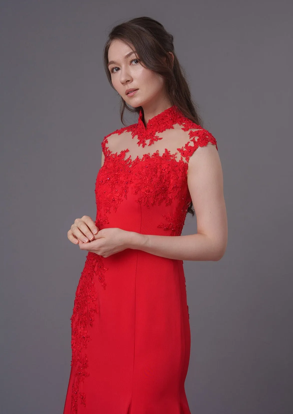 Alpenrose Cap Sleeves Lace Embellished Mermaid Qipao