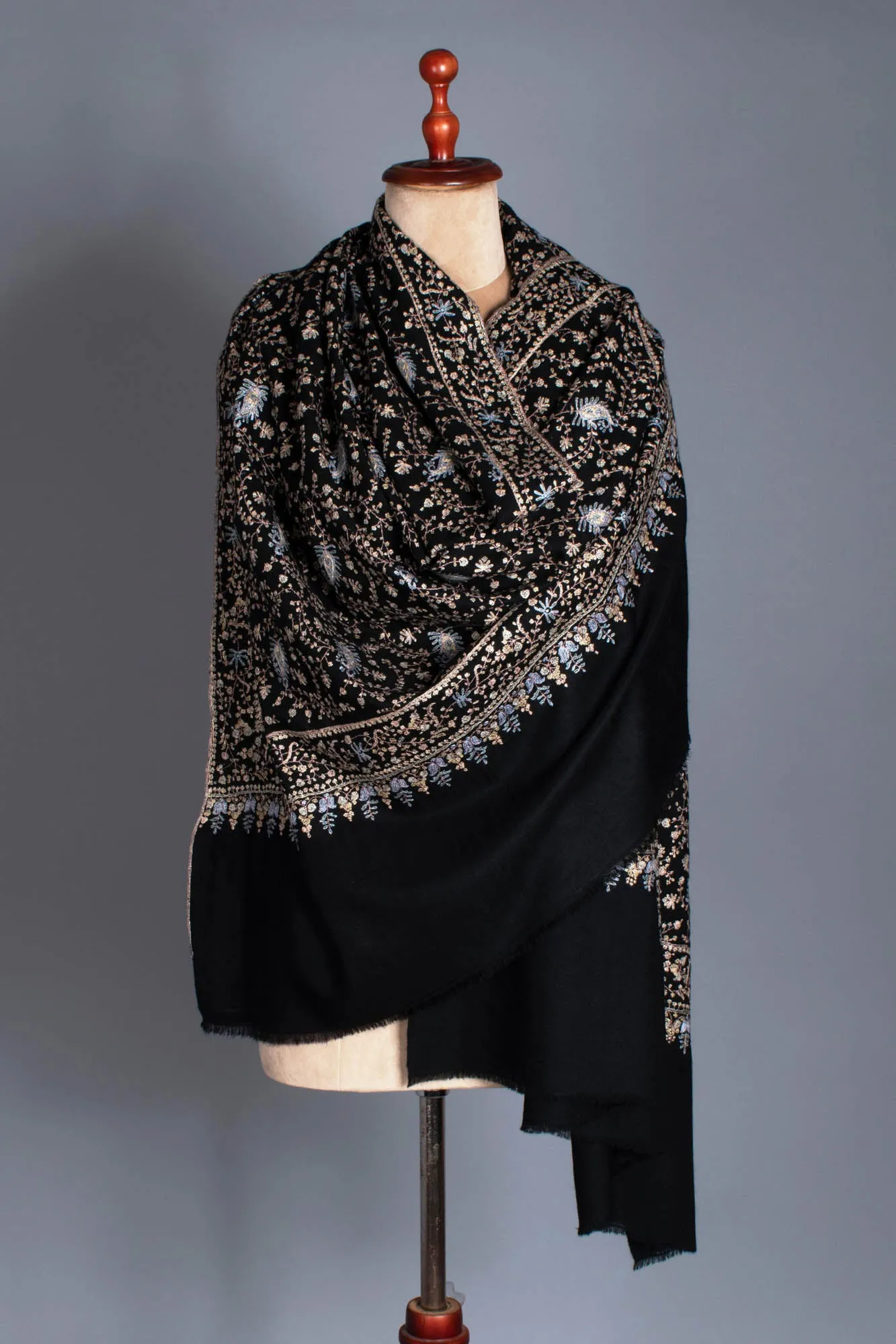 Black Pashmina Shawl In Sozni Jali - PENRYN