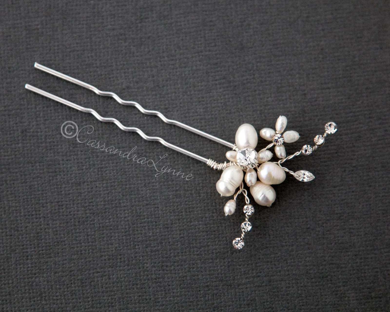 Bridal Hair Pin with an Ivory Pearl Flower