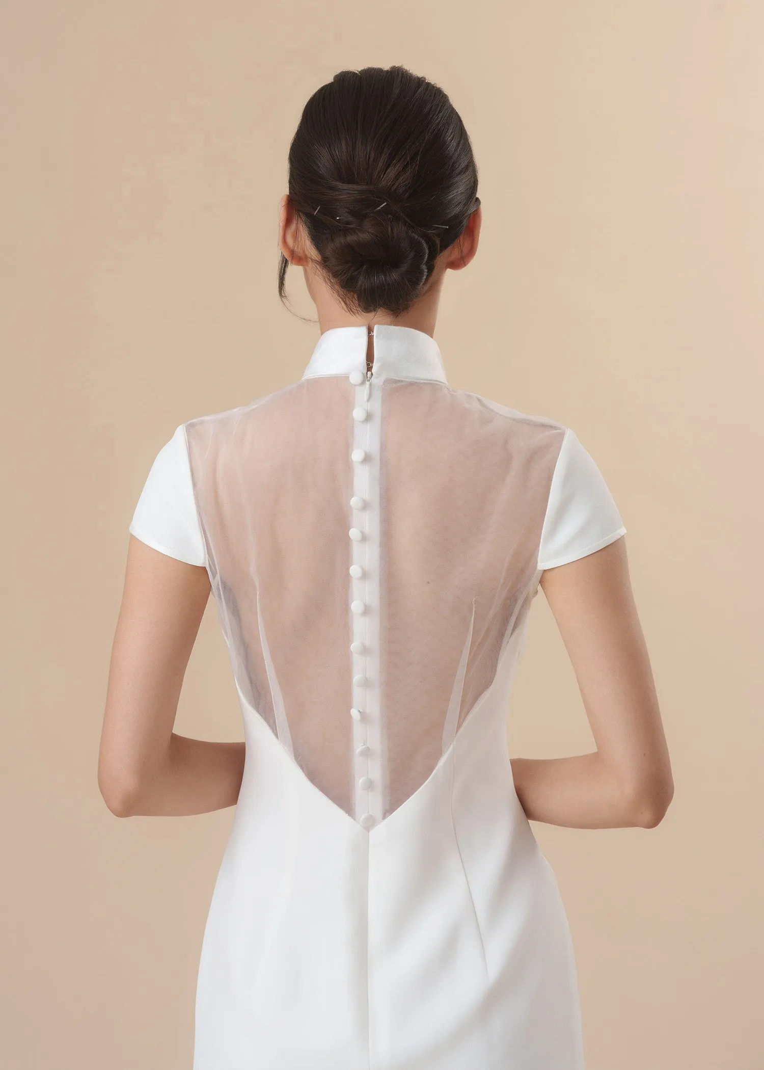 Cap Sleeves Silk Embroidered Qipao