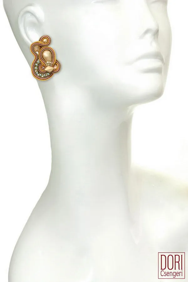 Champagne Classic Earrings