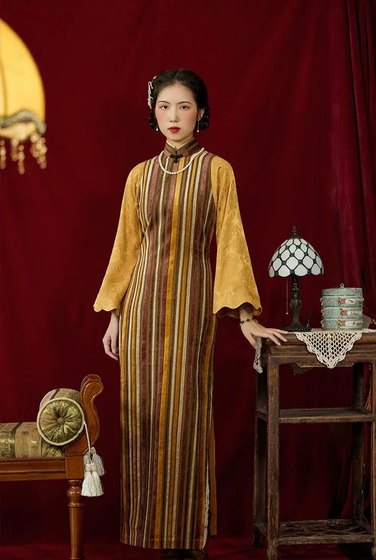 City of Lights 流光之城 1930s Velvet Stripe Bell Sleeve Qipao