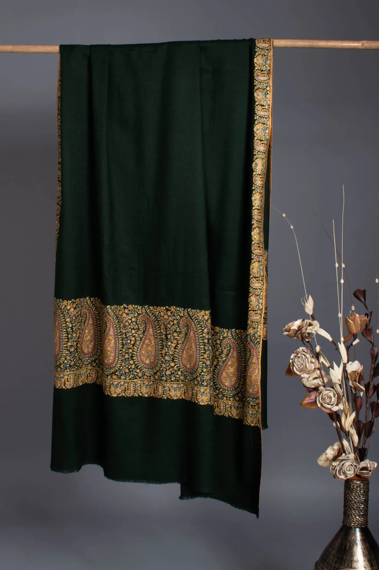 Deep Green Palla Embroidered Pashmina Shawl - NEWTOWN