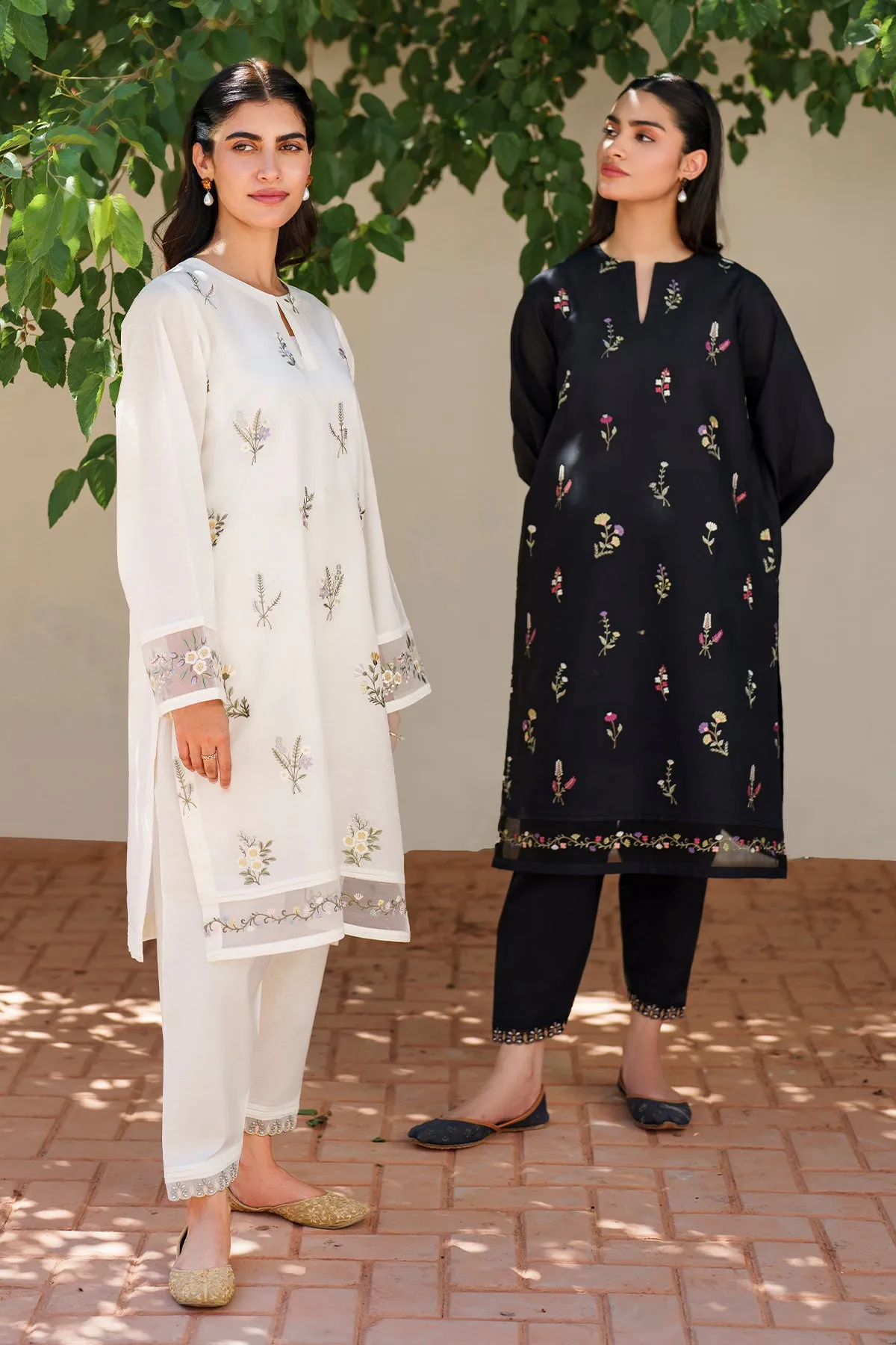 EMBROIDERED LAWN PR-934