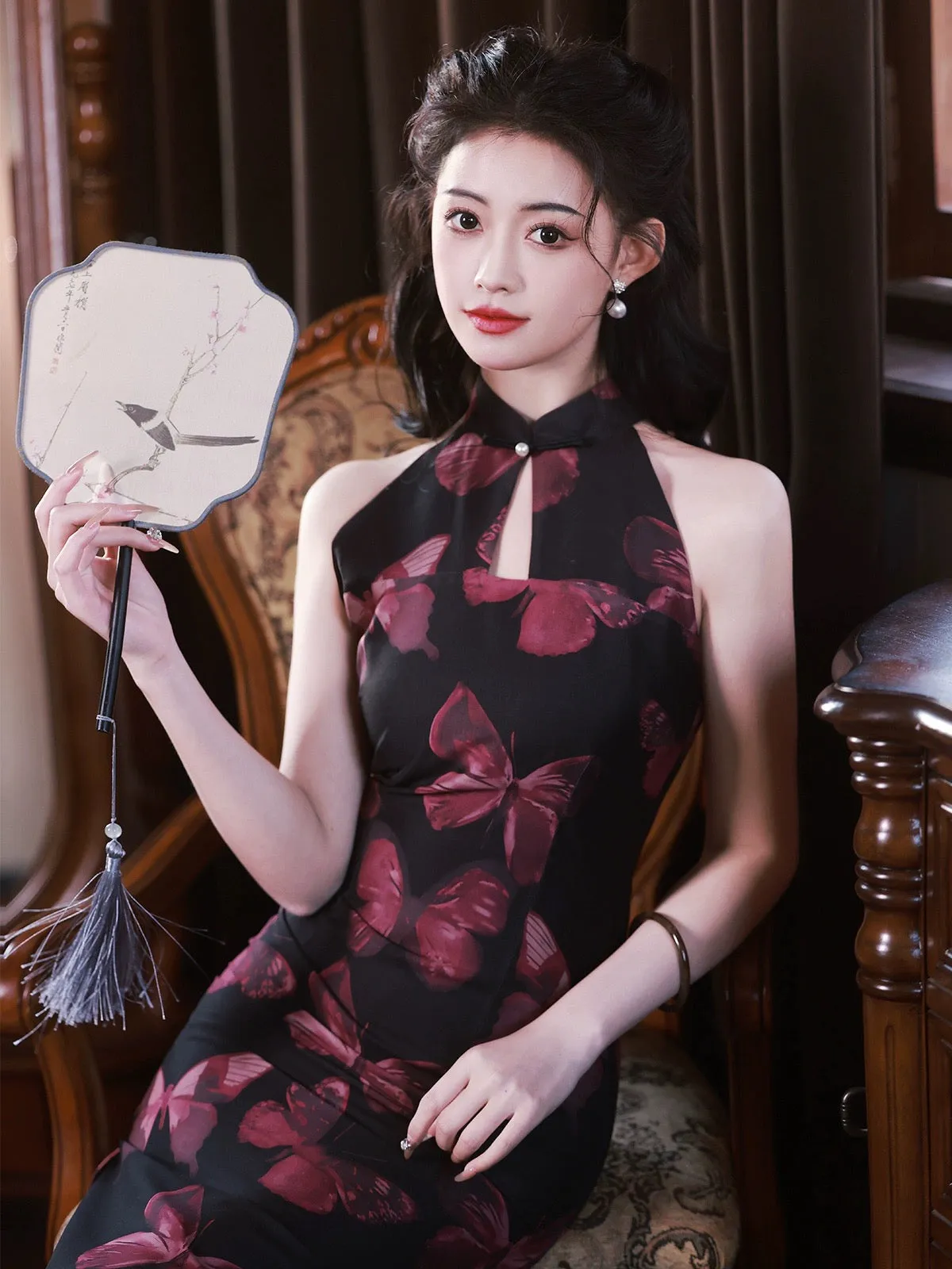 Halter Neck Long Cheongsam, Dieyu