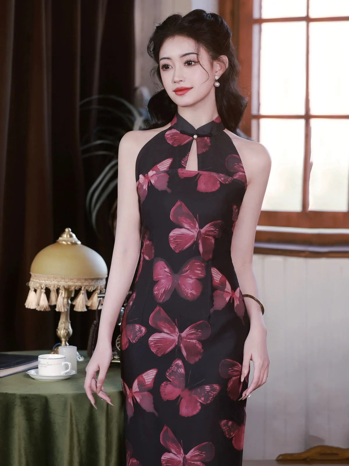 Halter Neck Long Cheongsam, Dieyu