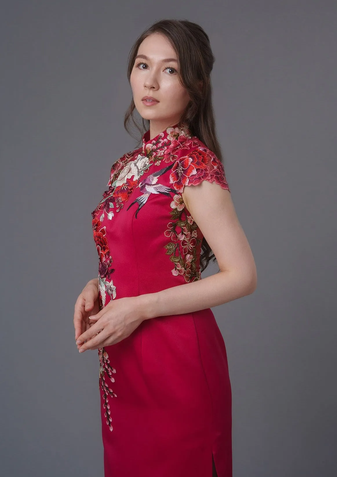 Juliet Rose Cap Sleeves Straight Qipao