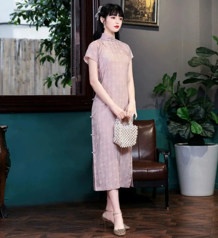 Manchan 曼婵 1930s Patterned Satin Pink Summer Qipao