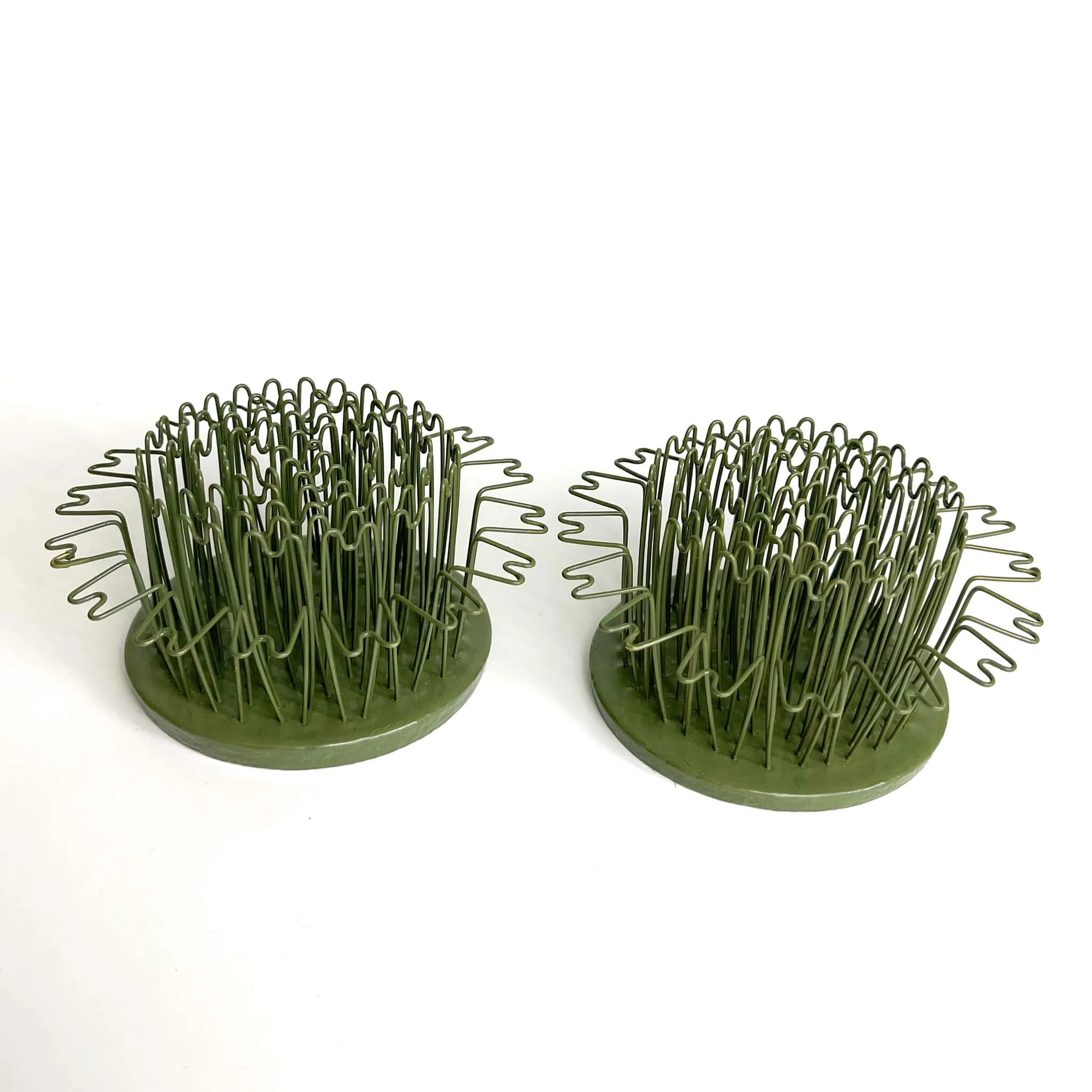 Round Hairpin Flower Holders - Wholesale Packs