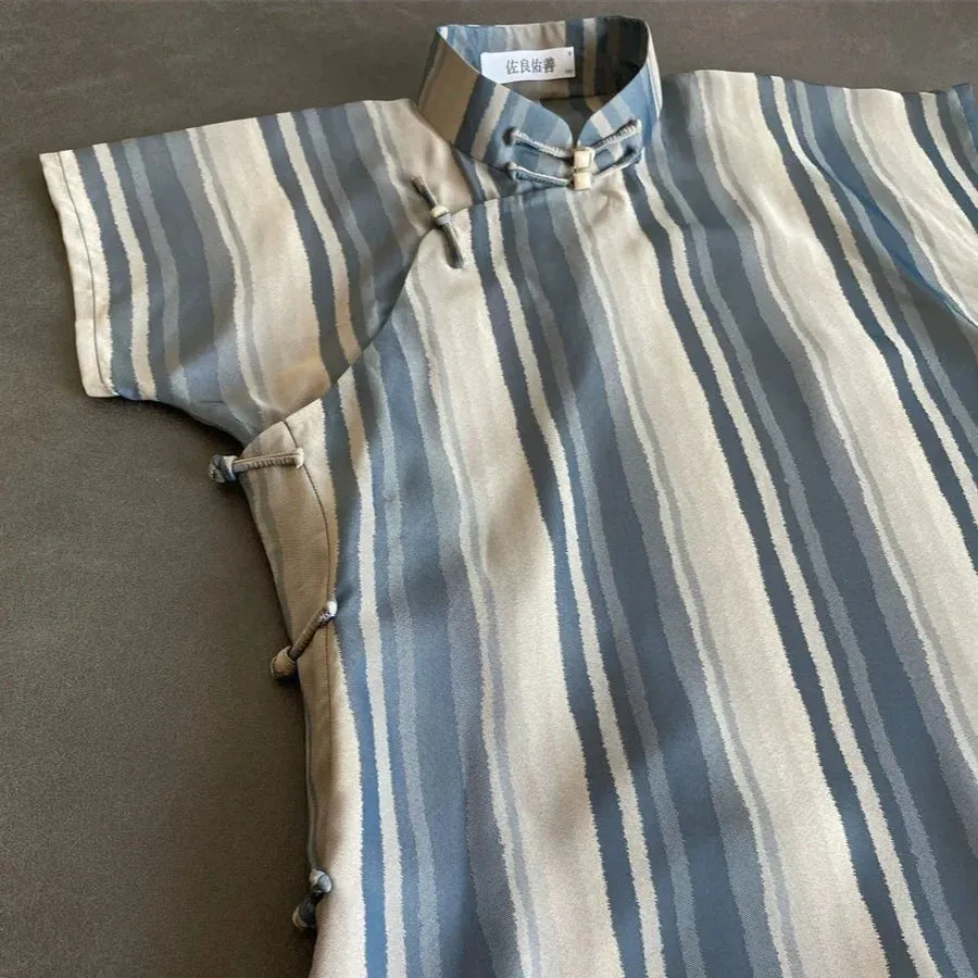 Tiao Wen 条纹 Striped 1940s Republic of China Short Sleeve Qipao