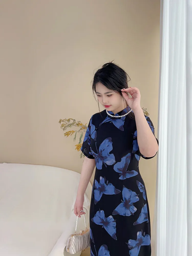 Wang Luo 网络 Cyber Butterfly Plus Sized Modernized Qipao