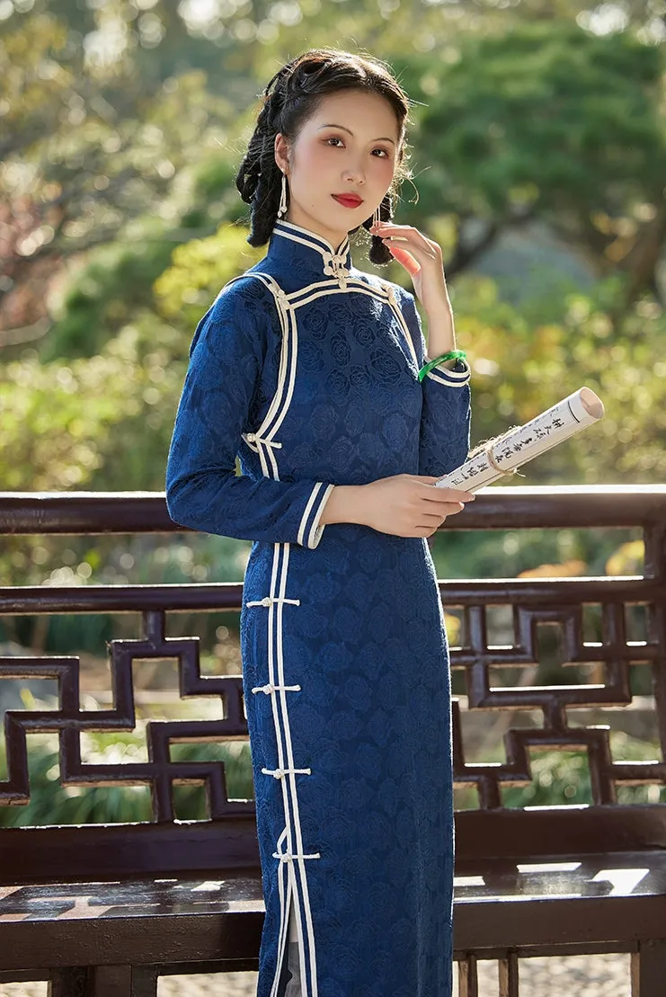 Yin Dan 阴丹 Shaded Peony 1930s Contrast Trim Long Sleeve Qipao