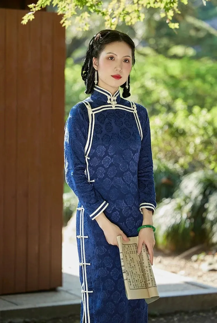 Yin Dan 阴丹 Shaded Peony 1930s Contrast Trim Long Sleeve Qipao