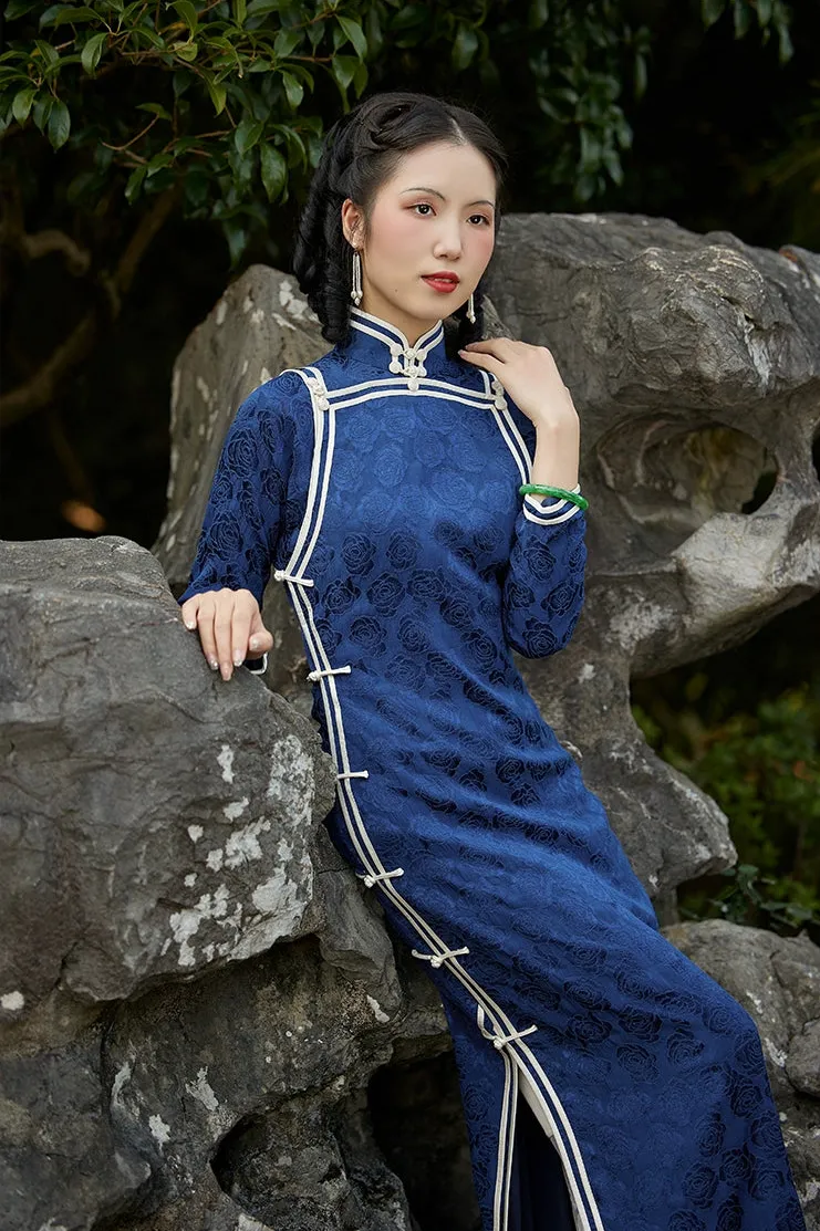 Yin Dan 阴丹 Shaded Peony 1930s Contrast Trim Long Sleeve Qipao