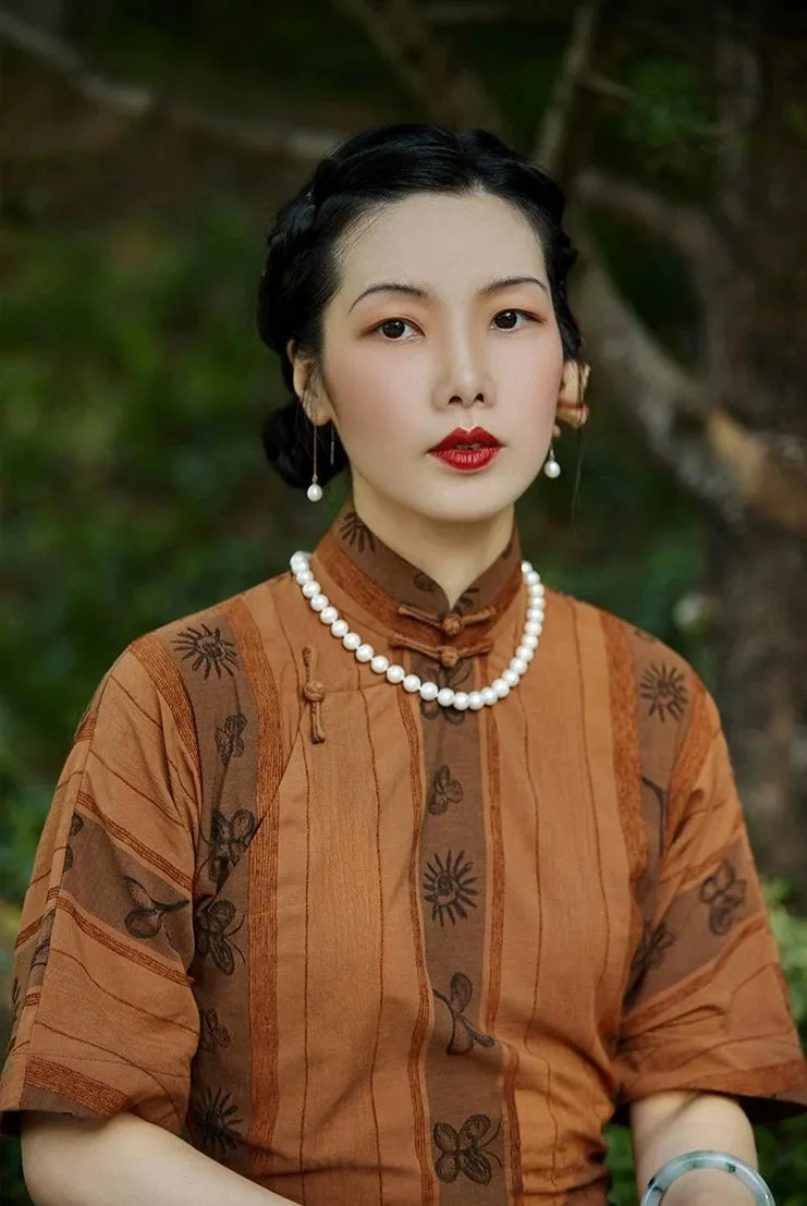 Yin Xin 银杏 Gingko Leaf 1920s Cotton Linen Bell Sleeve Qipao